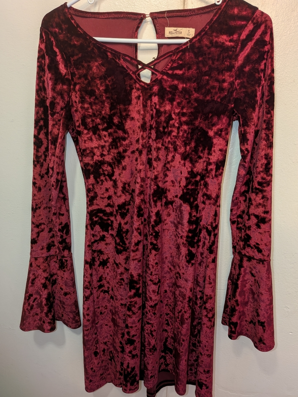 Hollister Crushed Velvet Lace-Up Long Sleeve Dress in Burgundy